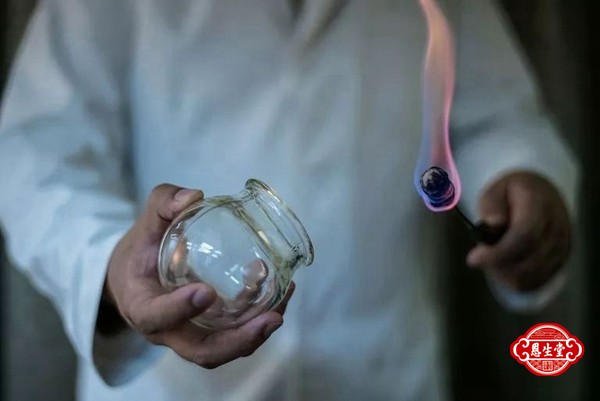 1709276942197609.jpg 拔罐.jpg